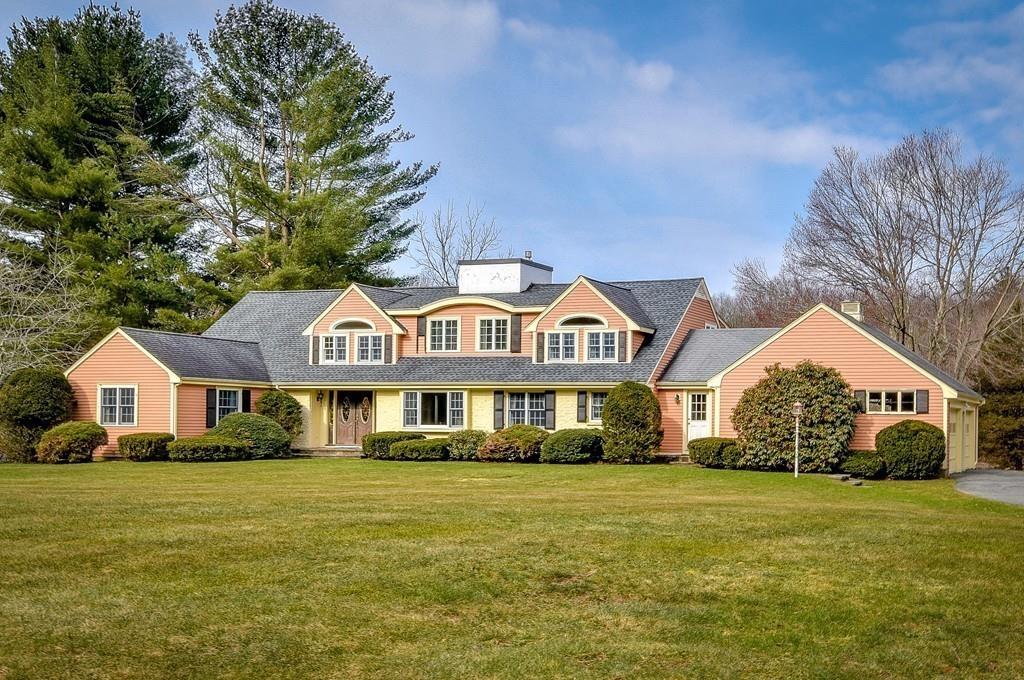 39 Yorkshire Road Dover, MA 02030 - Photo 2 of 39 Gallery Image 2