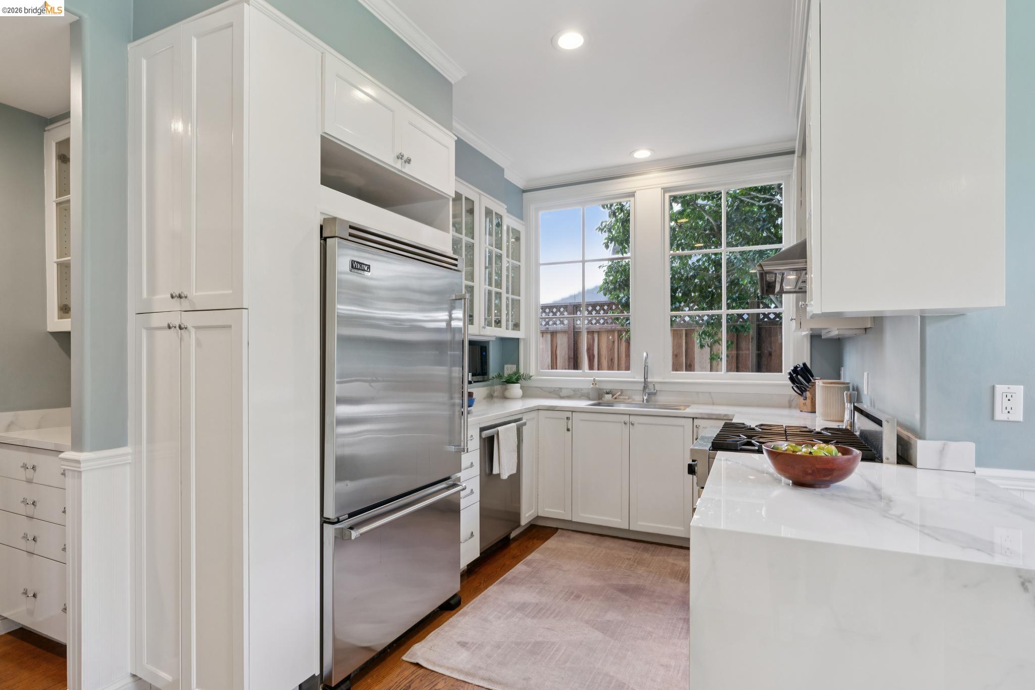 901 Paramount Road Oakland, CA 94610 - Photo 18 of 61