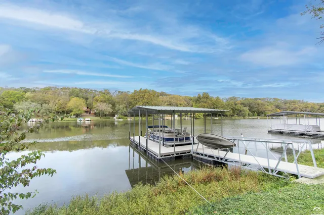 $475,000 | 573 North 602 Road, Lawrence, KS 66047