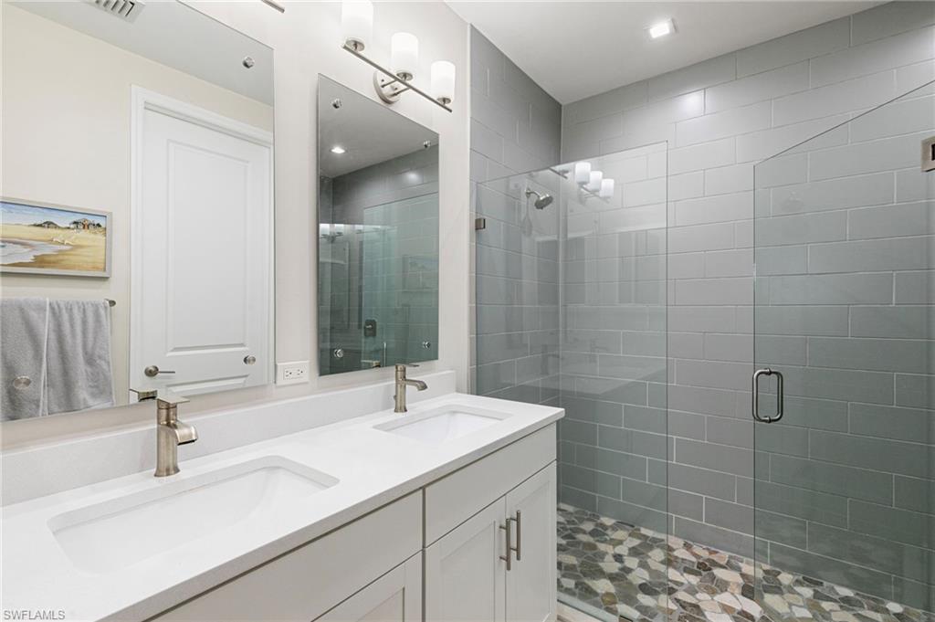 7535 Rockefeller Drive Naples, FL 34119 - Photo 16 of 35