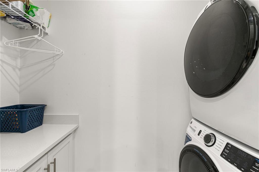 7535 Rockefeller Drive Naples, FL 34119 - Photo 24 of 35