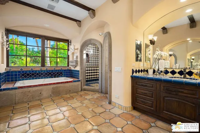 $40,000 | 32 Clancy Lane South, Rancho Mirage, CA 92270