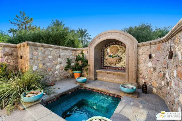 $40,000 | 32 Clancy Lane South, Rancho Mirage, CA 92270