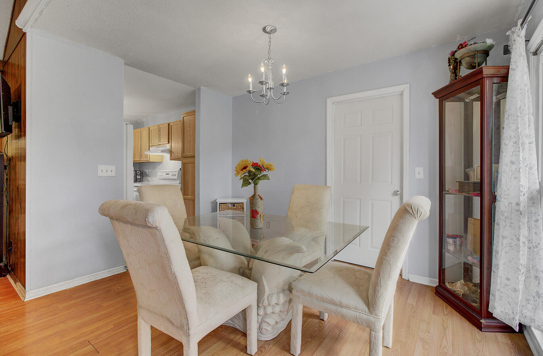 715 Beauregard Road Summerville, SC 29486 - Photo 12 of 32 11_11_mls