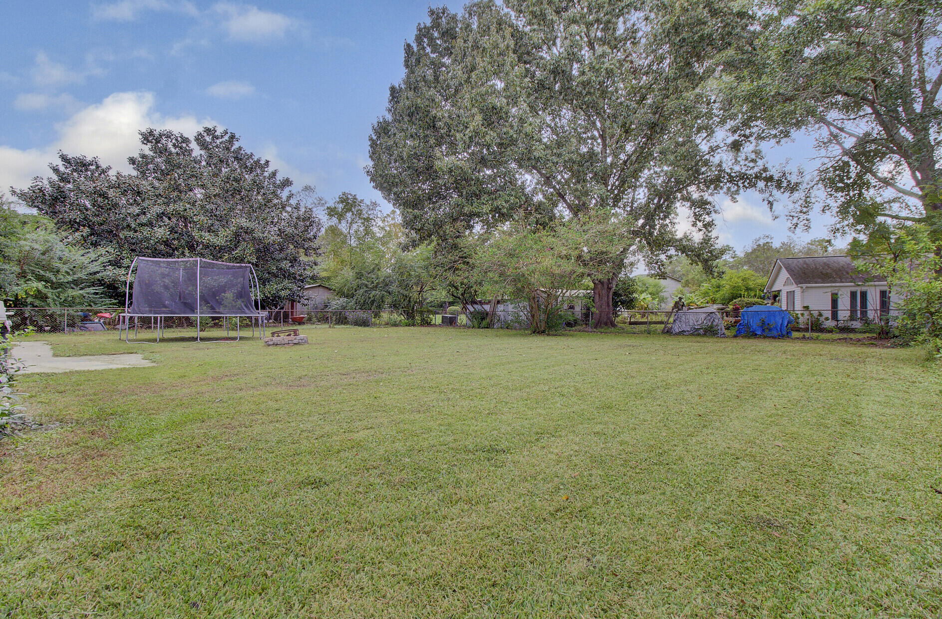 715 Beauregard Road Summerville, SC 29486 - Photo 32 of 32 33_33_mls