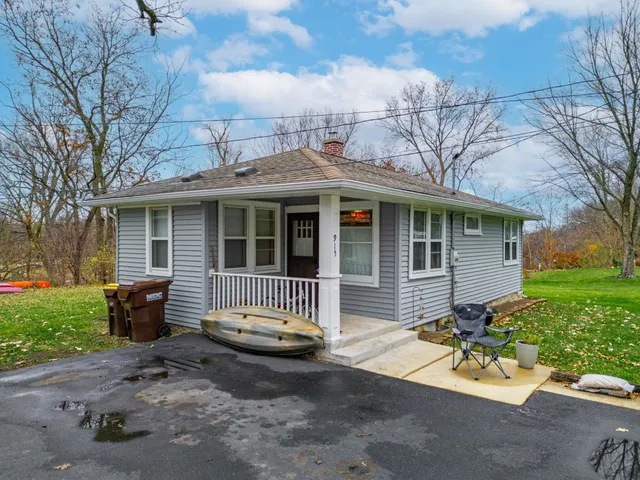 $425,000 | 917 West Locust Street, Belvidere, IL 61008