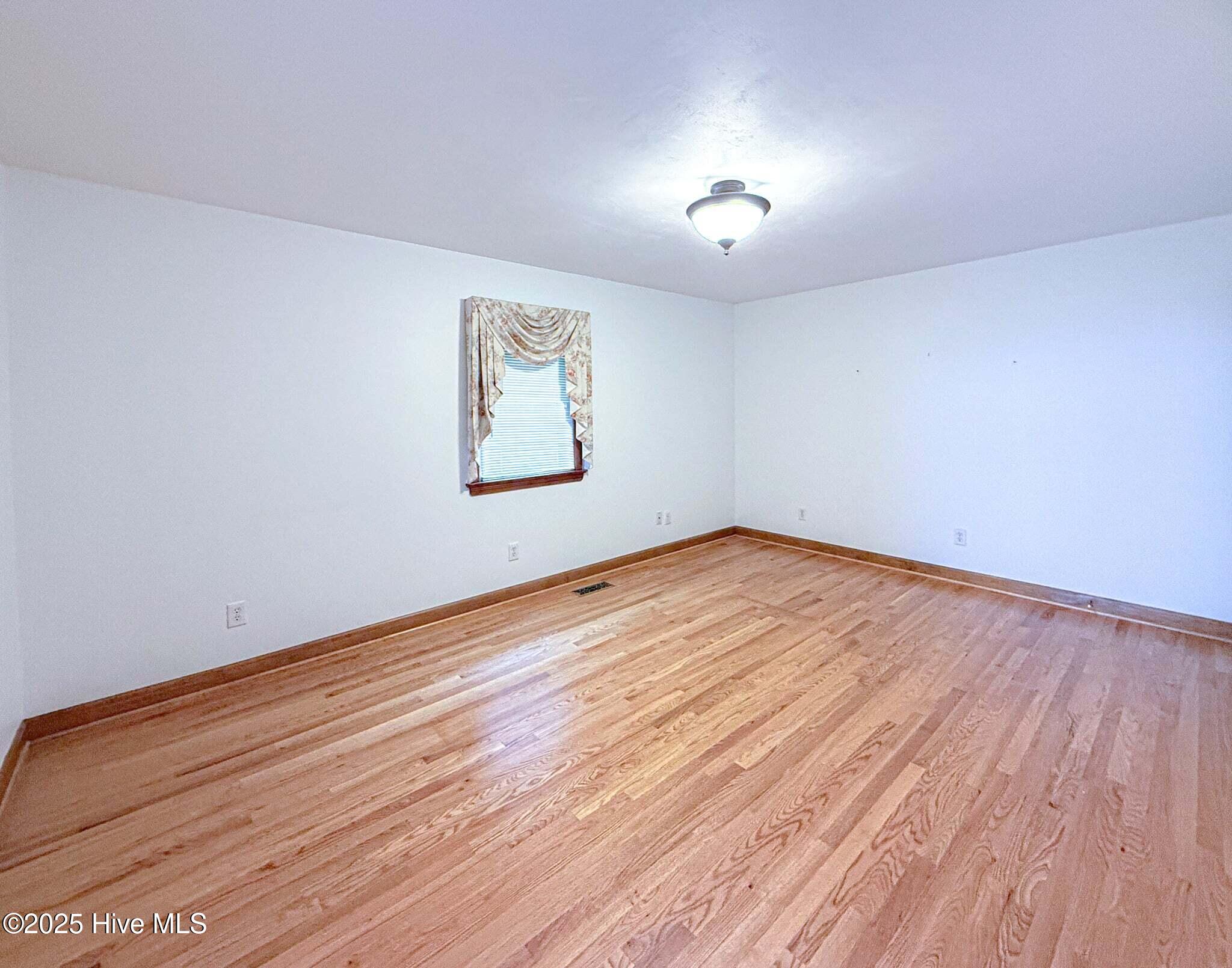 707 Gliden Road Belvidere, NC 27919 - Photo 18 of 32 fifteen
