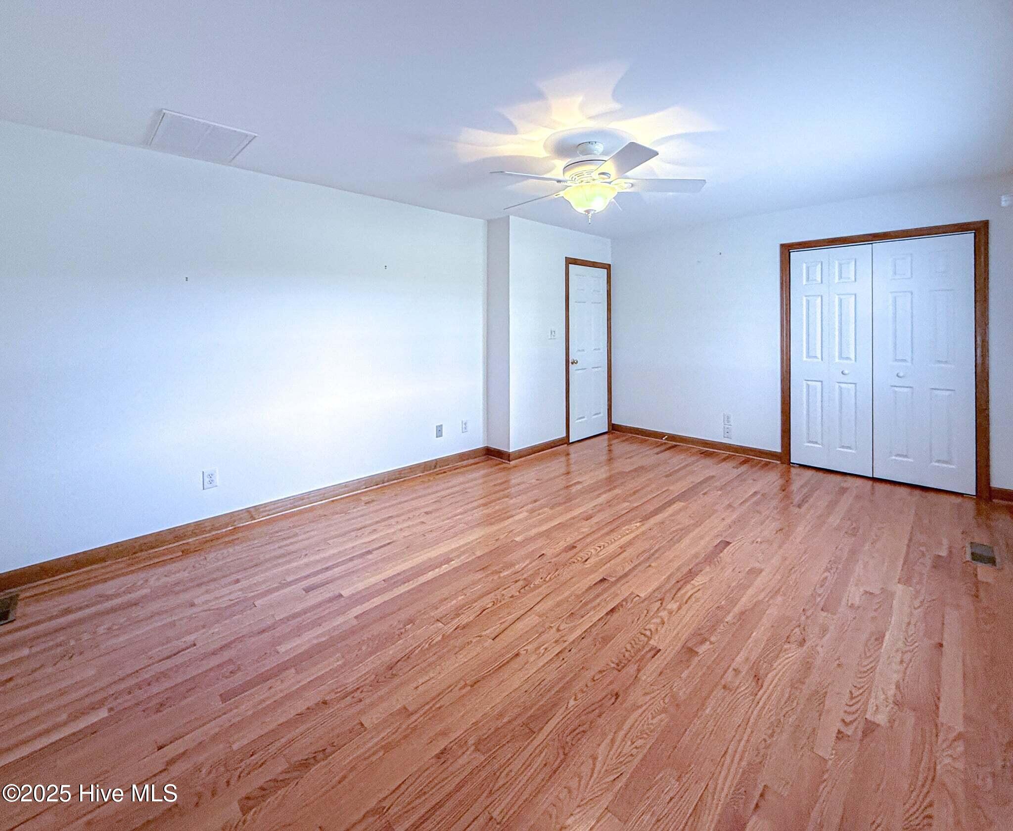 707 Gliden Road Belvidere, NC 27919 - Photo 25 of 32 twelve