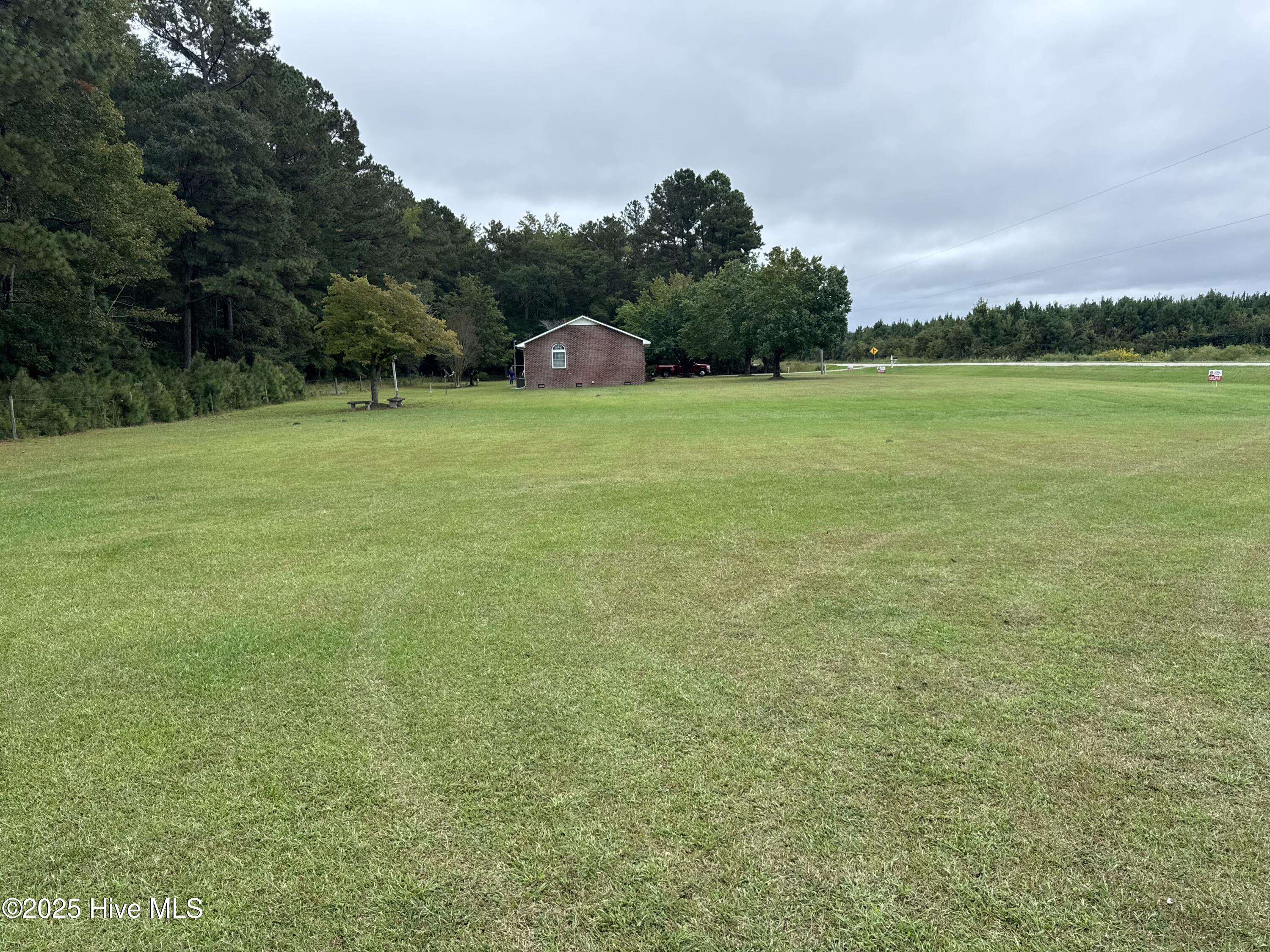 707 Gliden Road Belvidere, NC 27919 - Photo 4 of 32 IMG_4158 2
