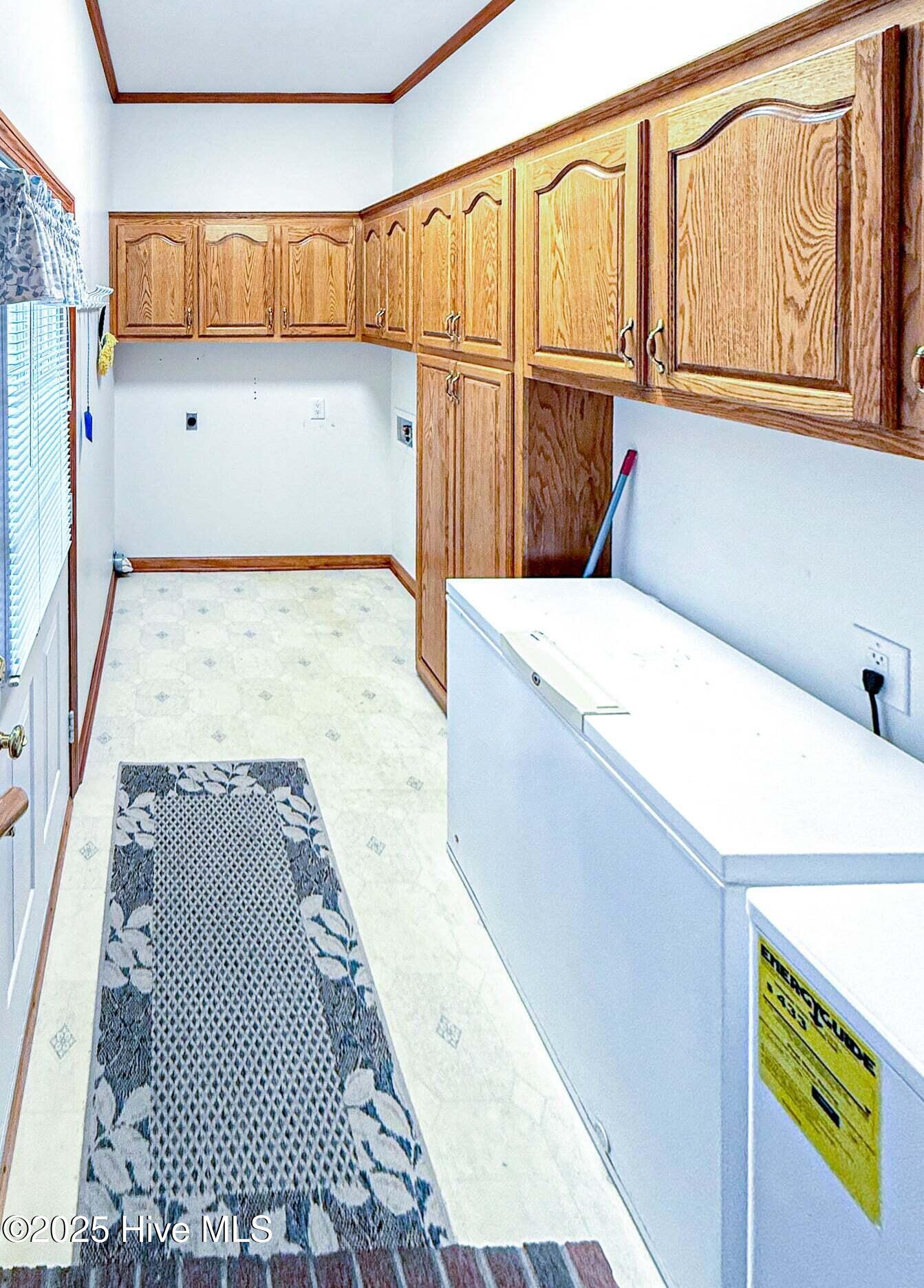 707 Gliden Road Belvidere, NC 27919 - Photo 7 of 32 twentyone