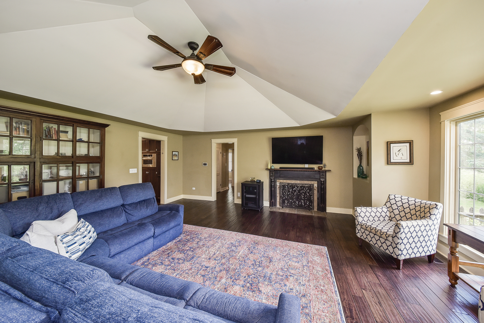 27W355 Mack Road Wheaton, IL 60189 - Photo 13 of 22 a living room with furniture and a wooden floor