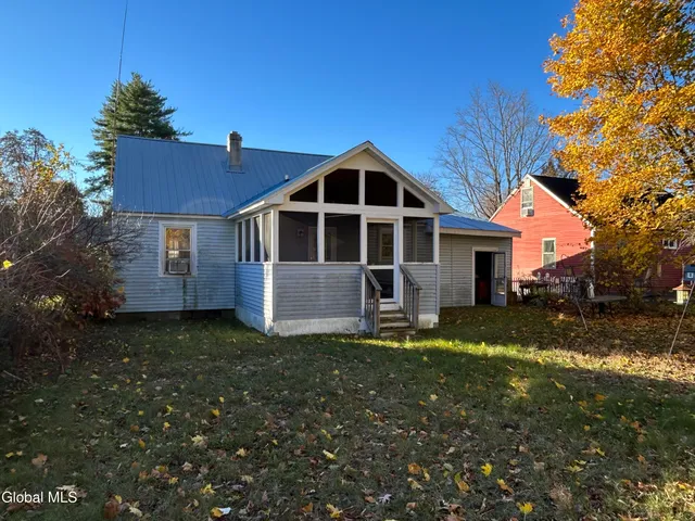 $129,900 | 91 3rd Street, Glens Falls, NY 12801