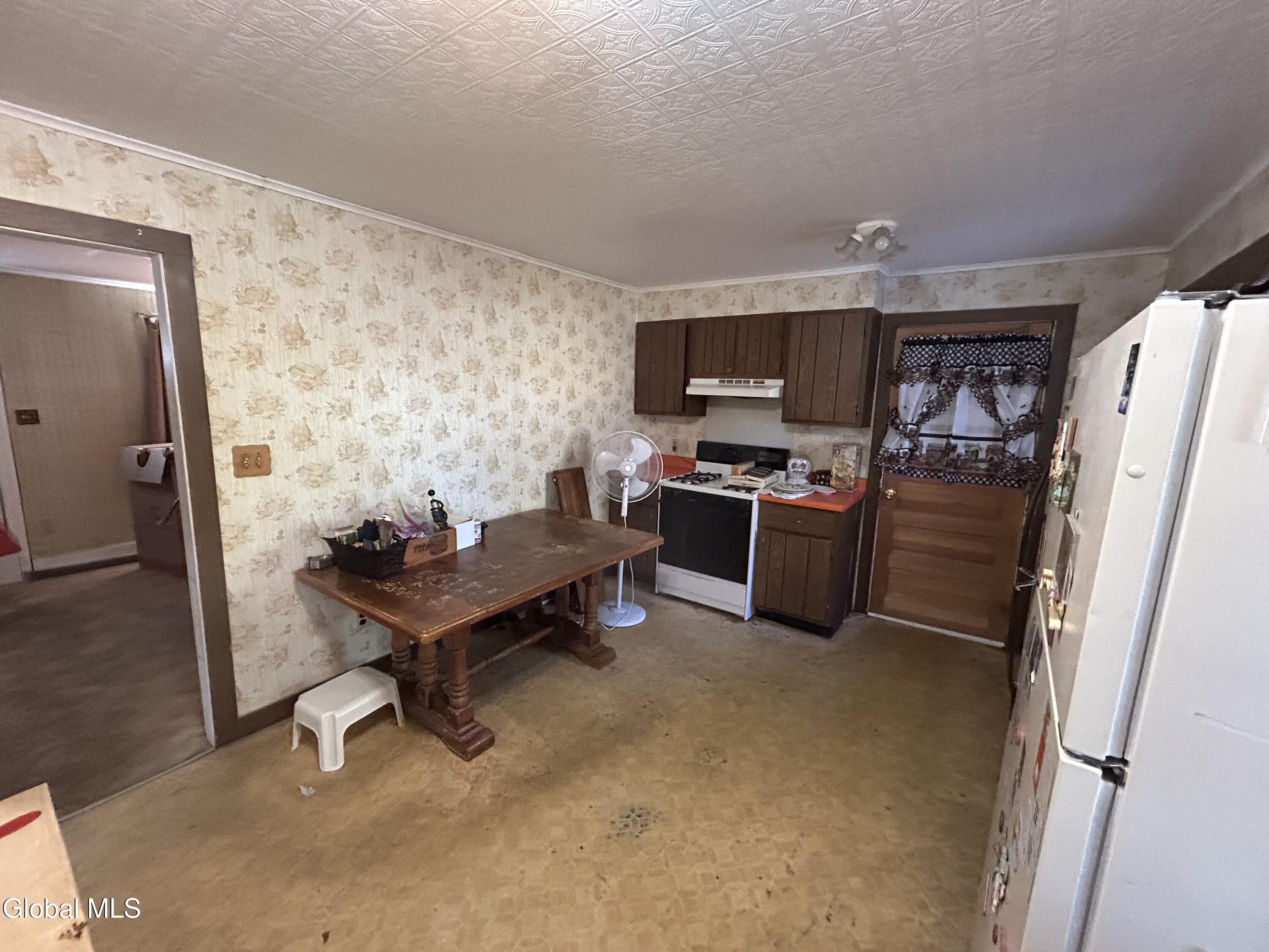 91 3rd Street Glens Falls, NY 12801 - Photo 10 of 24 IMG_9963