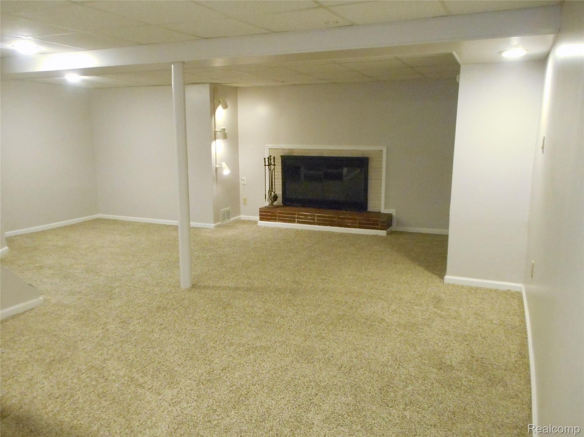 2249 Dunstable Road Birmingham, MI 48009 - Photo 18 of 27 2249 Dunstable_18.JPG