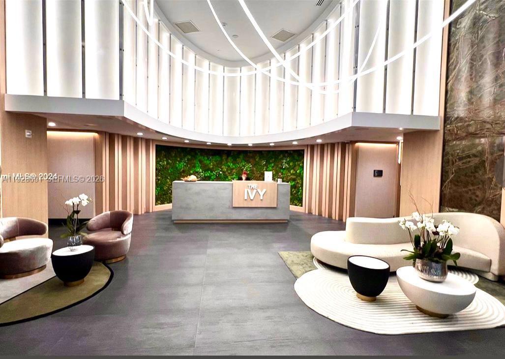 90 Southwest 3rd Street, Unit 3112 Miami, FL 33130 - Photo 30 of 42 a dining room with furniture and a large window