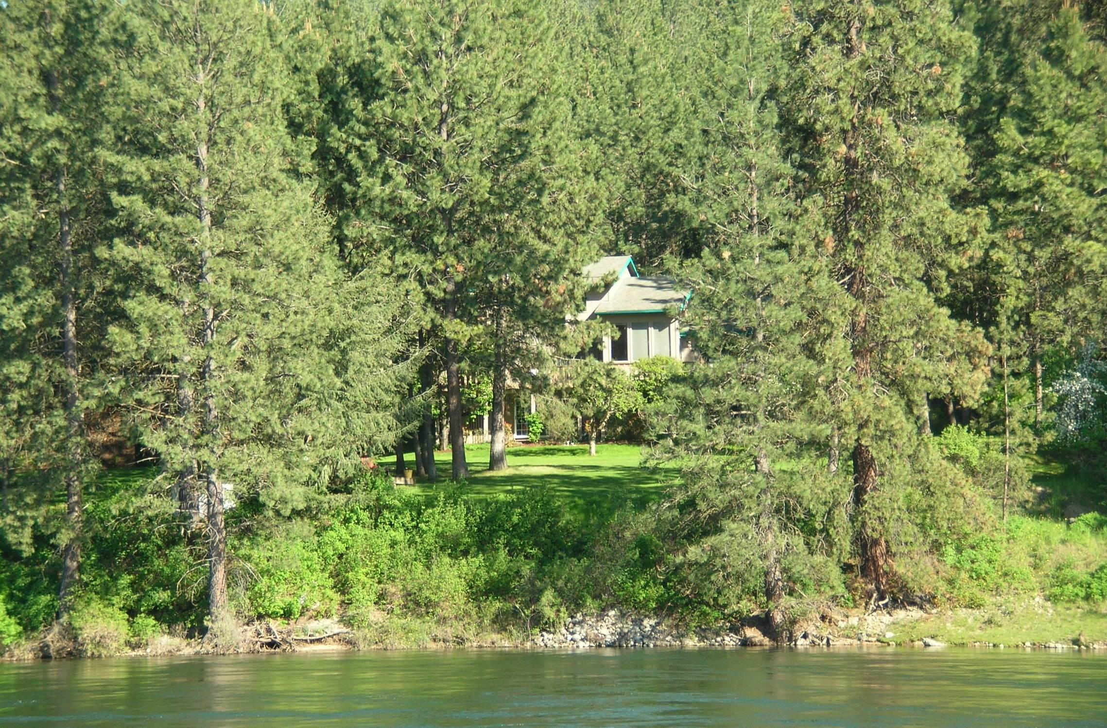1265 South Pleasant View Road Post Falls, ID 83854 - Photo 1 of 1 cover