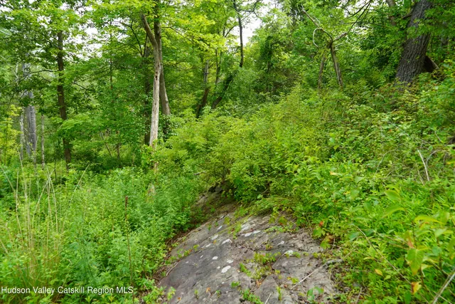 $79,900 | 1634 Highway 213, Esopus, NY 12487