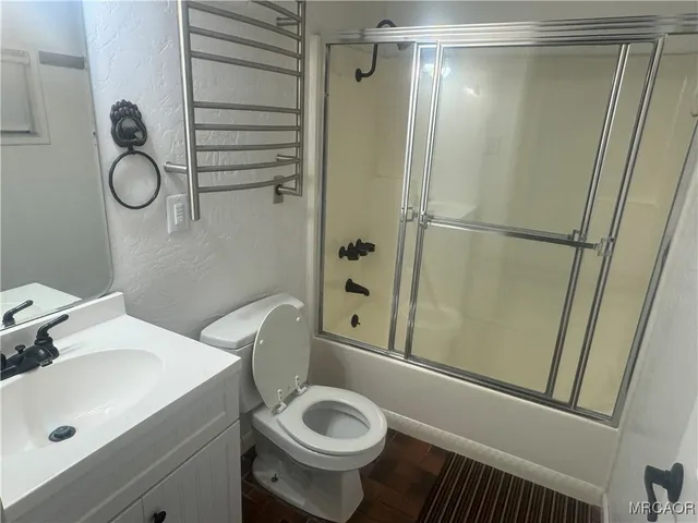 a close view of sink