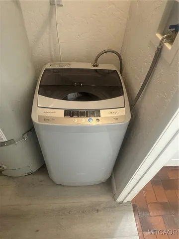 a close up view of washer and dryer