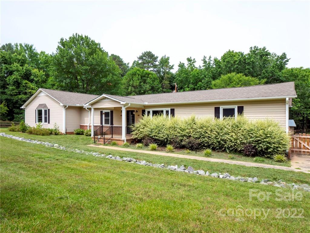 504 South Paraham Road York, SC 29745 - Photo 1 of 45 Gallery Image 1