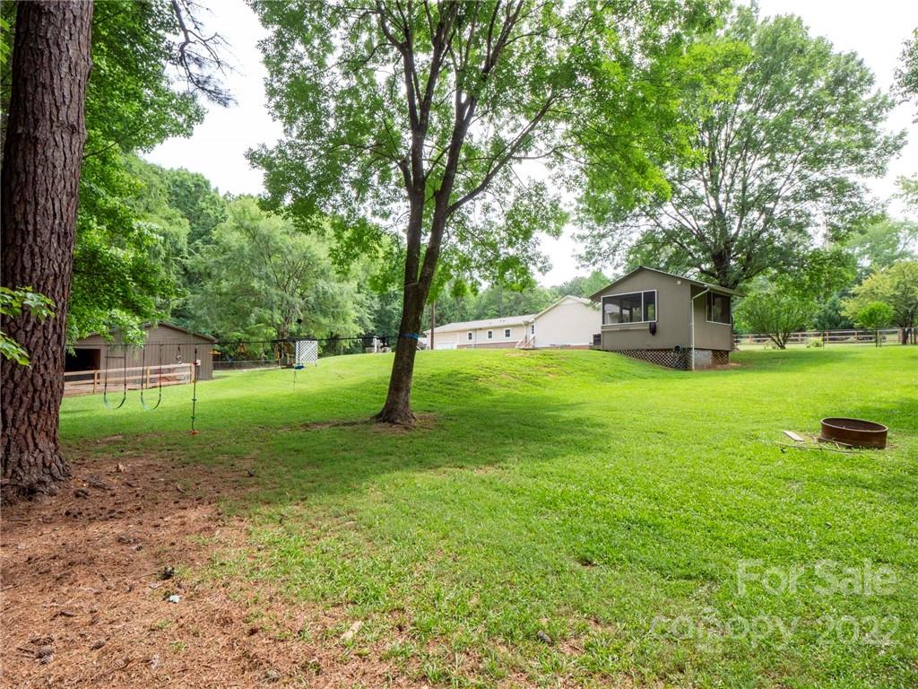 504 South Paraham Road York, SC 29745 - Photo 12 of 45 Gallery Image 12