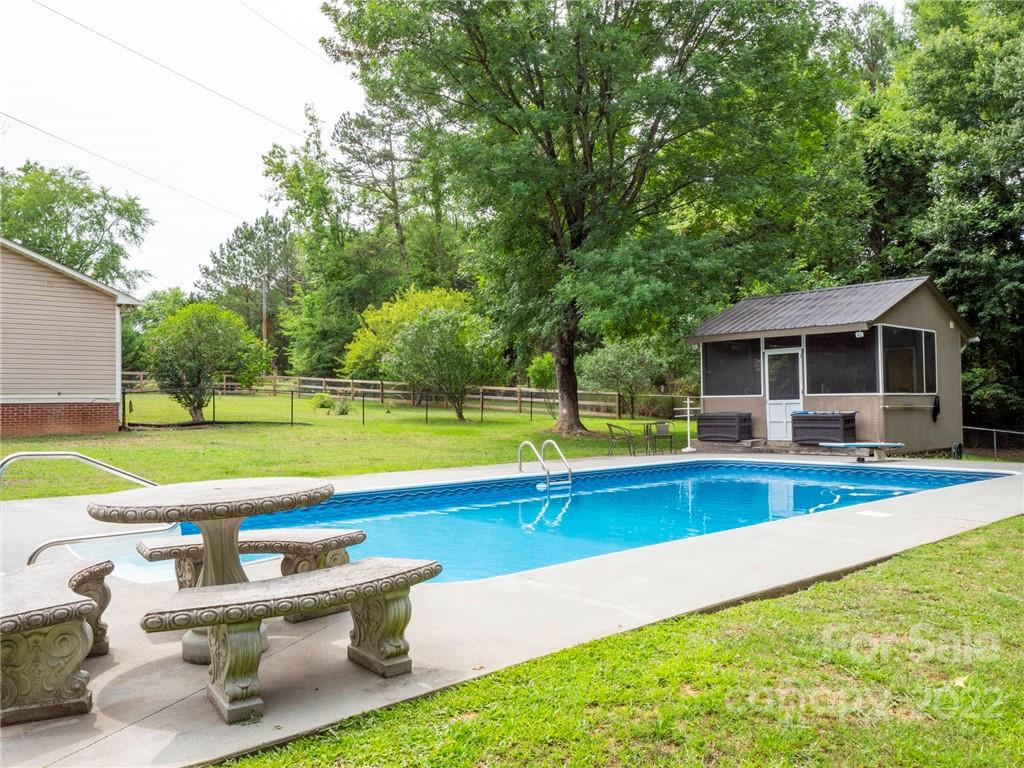 504 South Paraham Road York, SC 29745 - Photo 10 of 45 Gallery Image 10