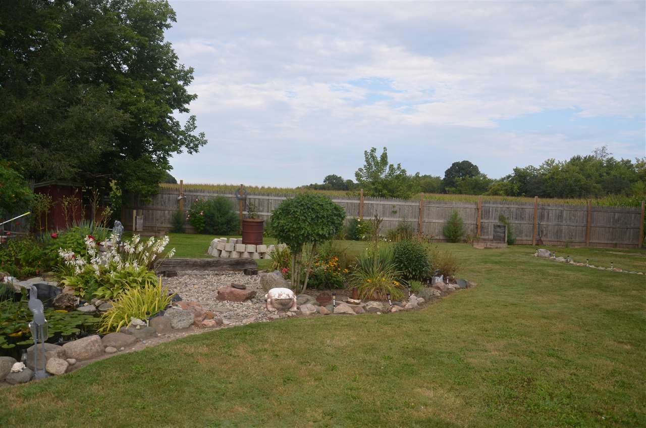 6455 Pingree Road Elwell, MI 48832 - Photo 23 of 26 1892798-22.JPG