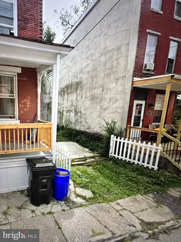 $3,999 | 1611 Carnation Street, Harrisburg, PA 17103