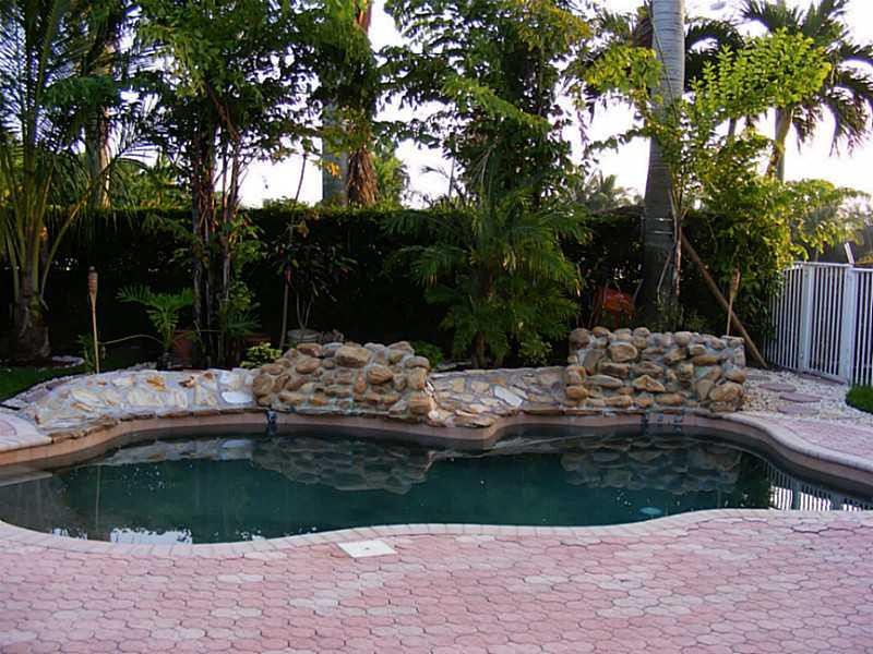 9461 Baritone Court Boca Raton, FL 33496 - Photo 13 of 14 Pool