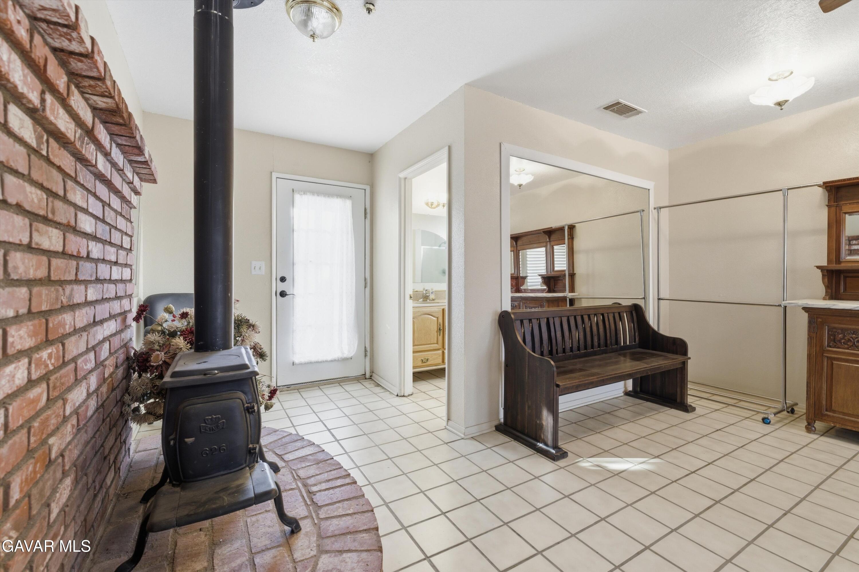 5801 Hacienda Ranch Road Palmdale, CA 93551 - Photo 21 of 69 31-JYP05957