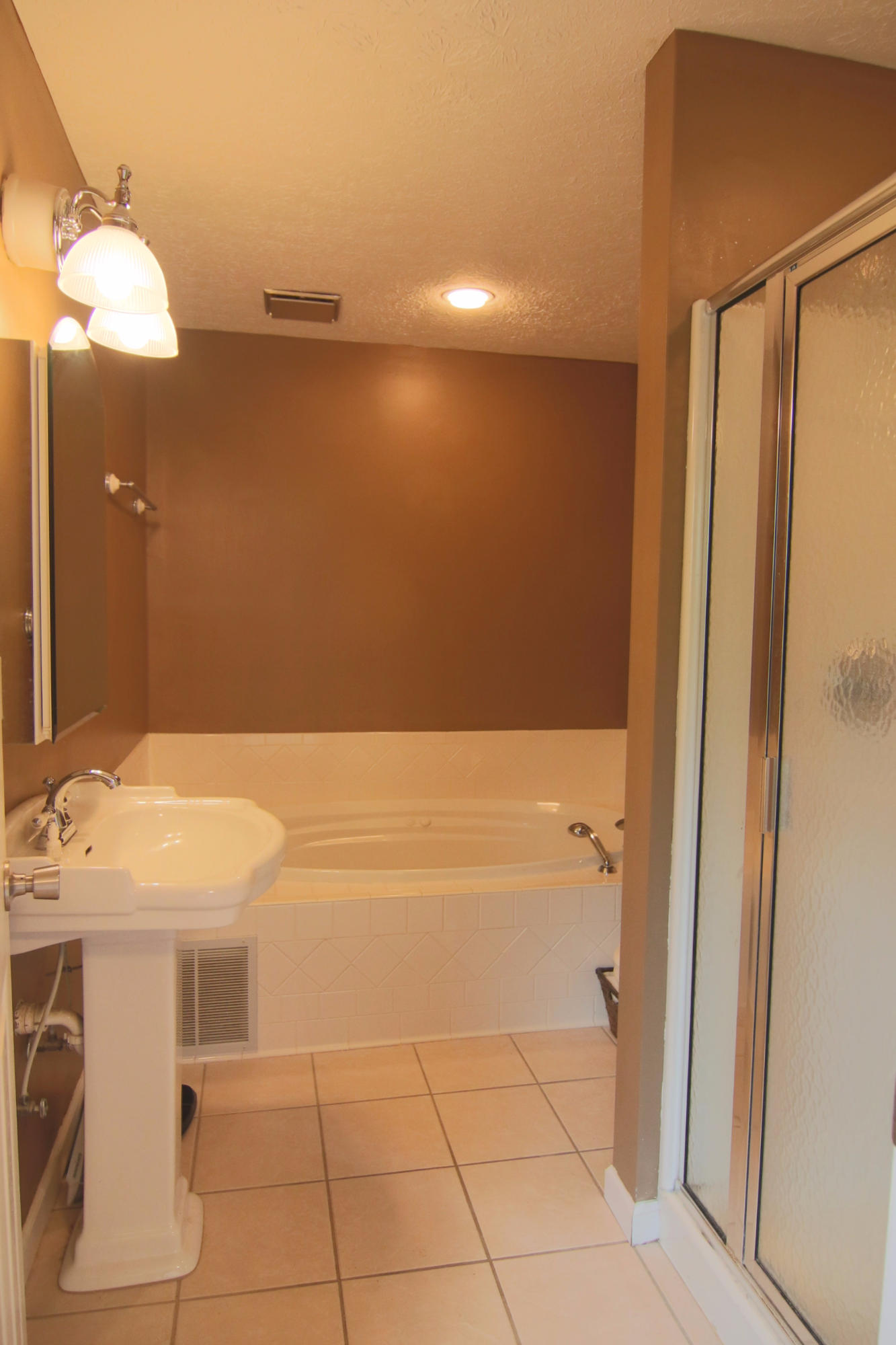 2523 Cunningham Road Knoxville, TN 37918 - Photo 15 of 33 15