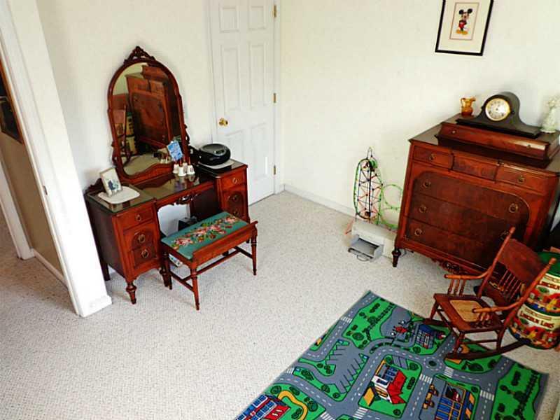 159 Holmes Road Scarborough, ME 04074 - Photo 21 of 35 Bedroom.