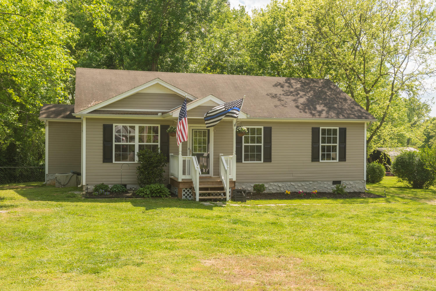 6078 Ramsey Road Harrison, TN 37341 - Photo 3 of 22 6078_Ramsey_Rd_03