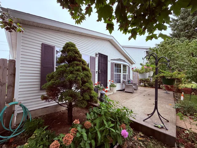 $289,900 | 2431 South 108th Street, West Allis, WI 53227