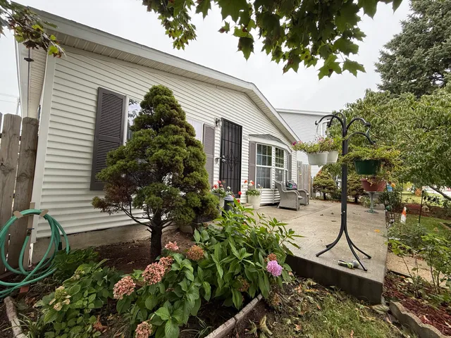 $289,900 | 2431 South 108th Street, West Allis, WI 53227