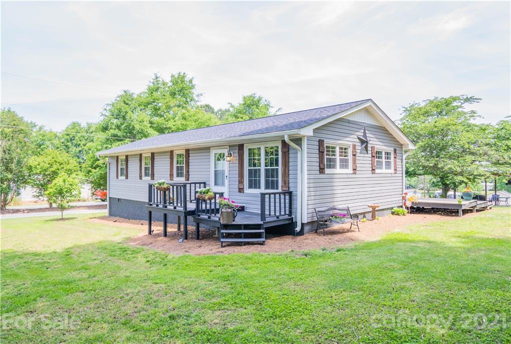 504 Stoney Point Road Kings Mountain, NC 28086 - Photo 1 of 23 Gallery Image 1