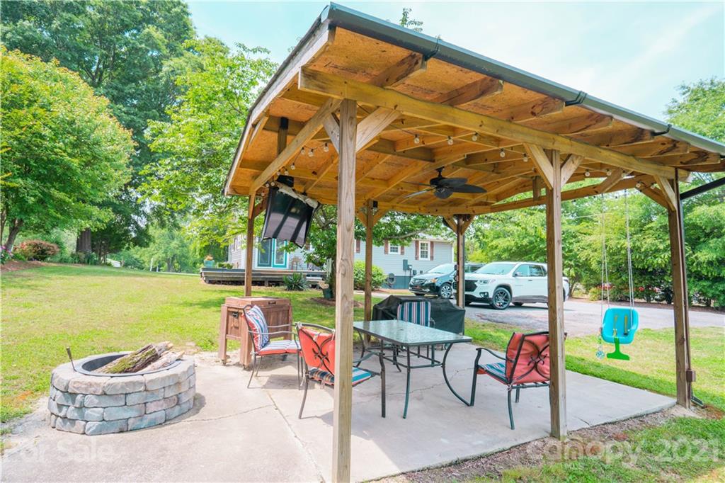 504 Stoney Point Road Kings Mountain, NC 28086 - Photo 11 of 23 Gallery Image 11