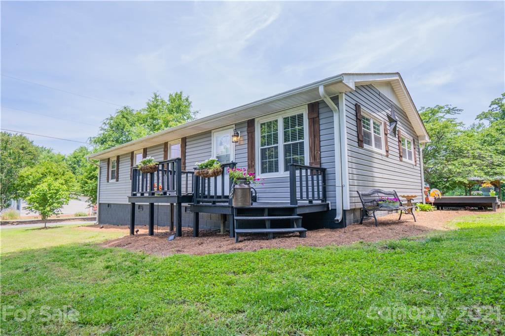 504 Stoney Point Road Kings Mountain, NC 28086 - Photo 12 of 23 Gallery Image 12