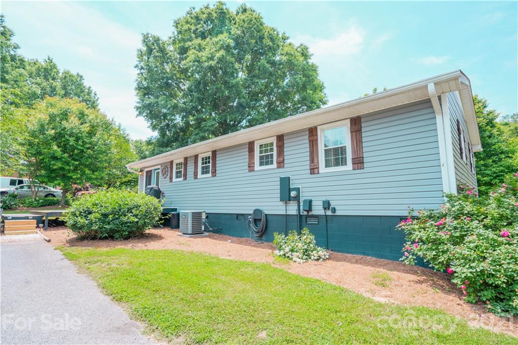 504 Stoney Point Road Kings Mountain, NC 28086 - Photo 13 of 23 Gallery Image 13