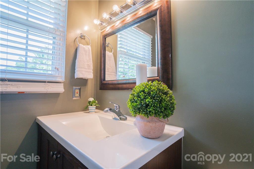 504 Stoney Point Road Kings Mountain, NC 28086 - Photo 18 of 23 Gallery Image 18