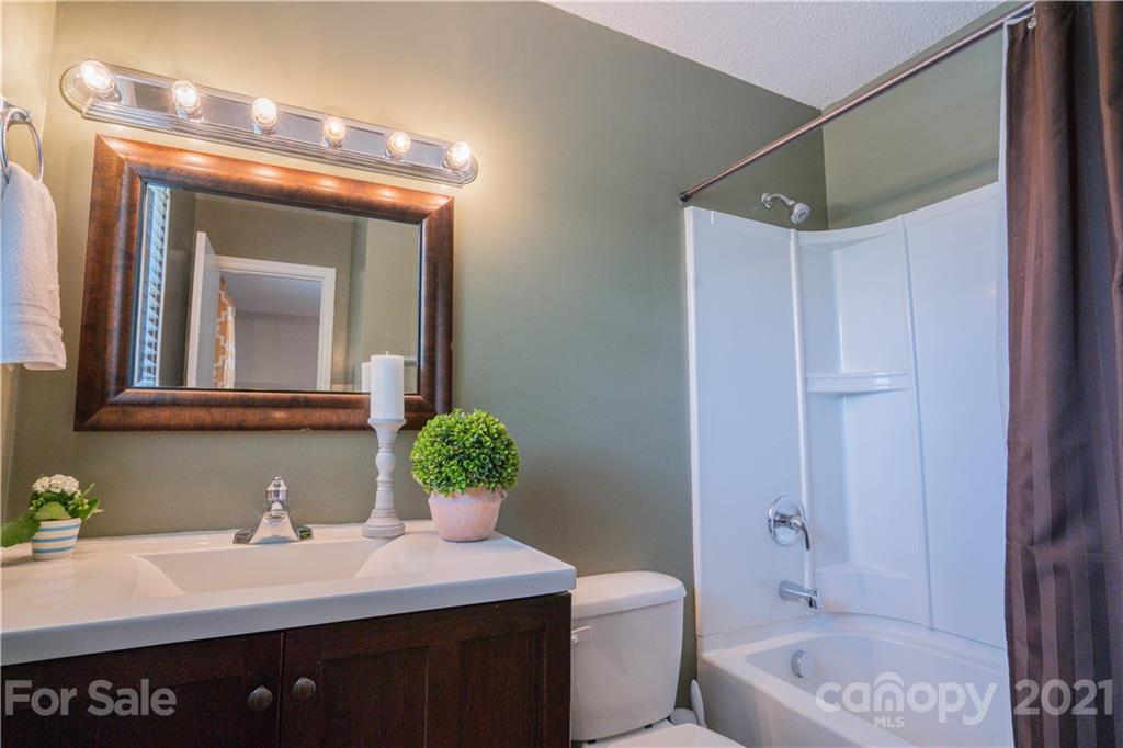 504 Stoney Point Road Kings Mountain, NC 28086 - Photo 6 of 23 Gallery Image 6