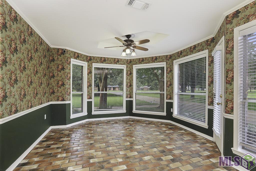 7775 Kripple K Road Denham Springs, LA 70706 - Photo 13 of 39