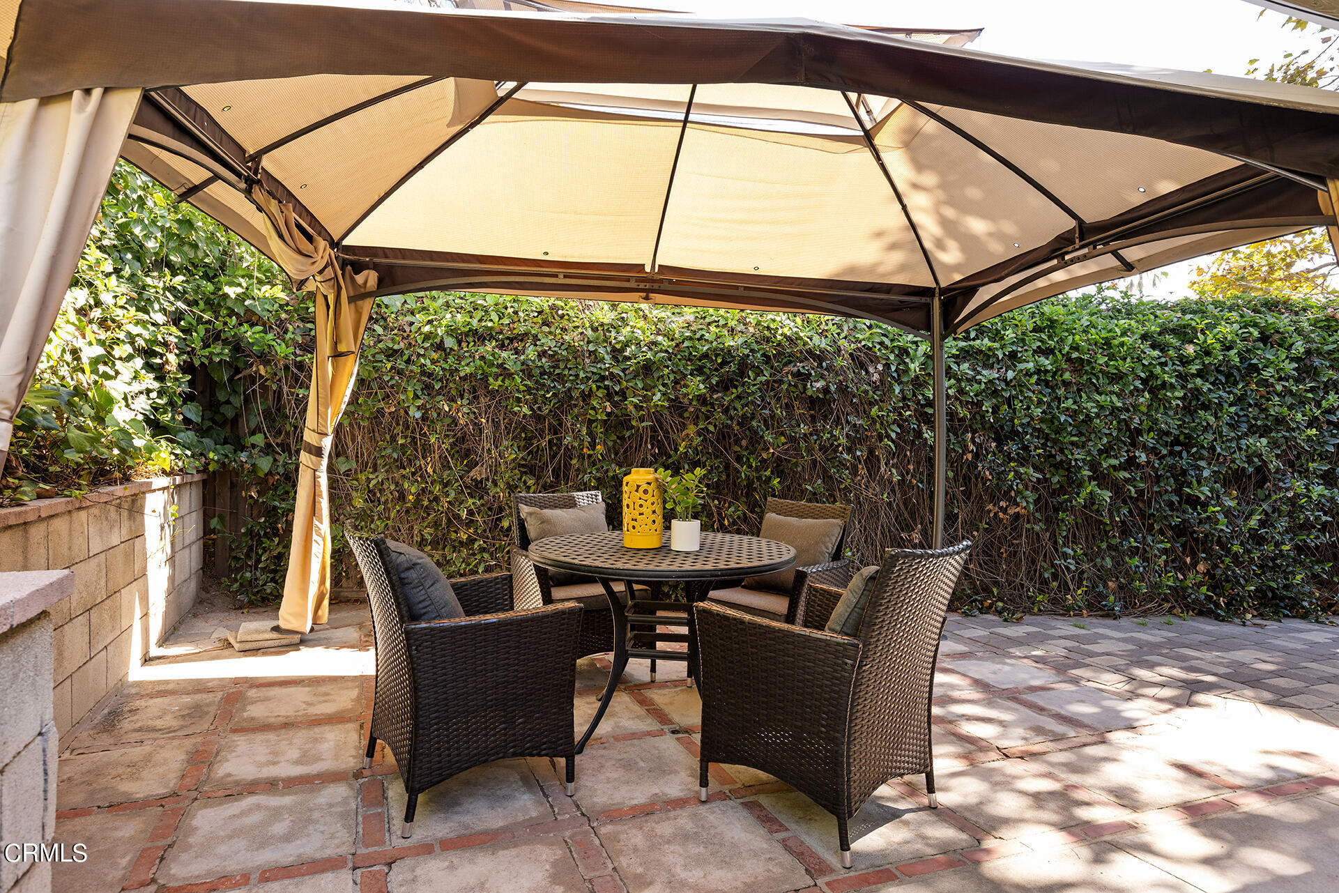 306 Cherry Drive Pasadena, CA 91105 - Photo 14 of 23 a backyard of a house with table and chairs