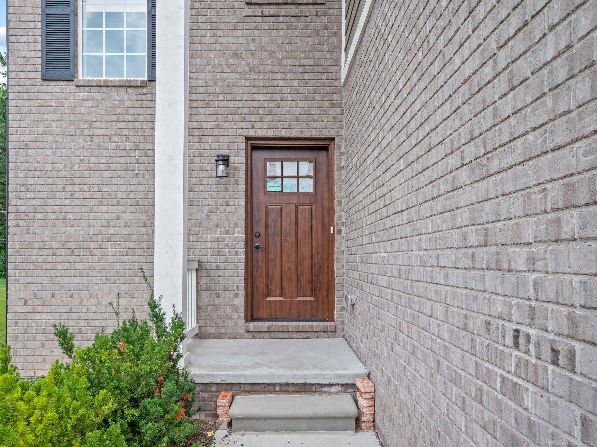 2335 East Maple Road Troy, MI 48083 - Photo 10 of 34