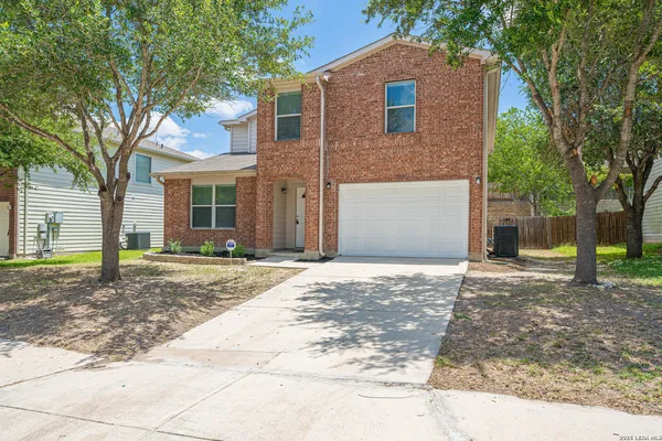 $289,900 | 5125 Columbia Drive, Cibolo, TX 78108