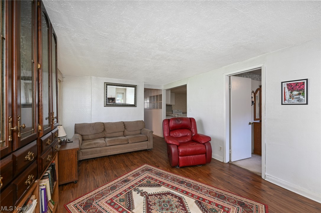 5700 Stow Road Hudson, OH 44236 - Photo 10 of 35 Gallery Image 10