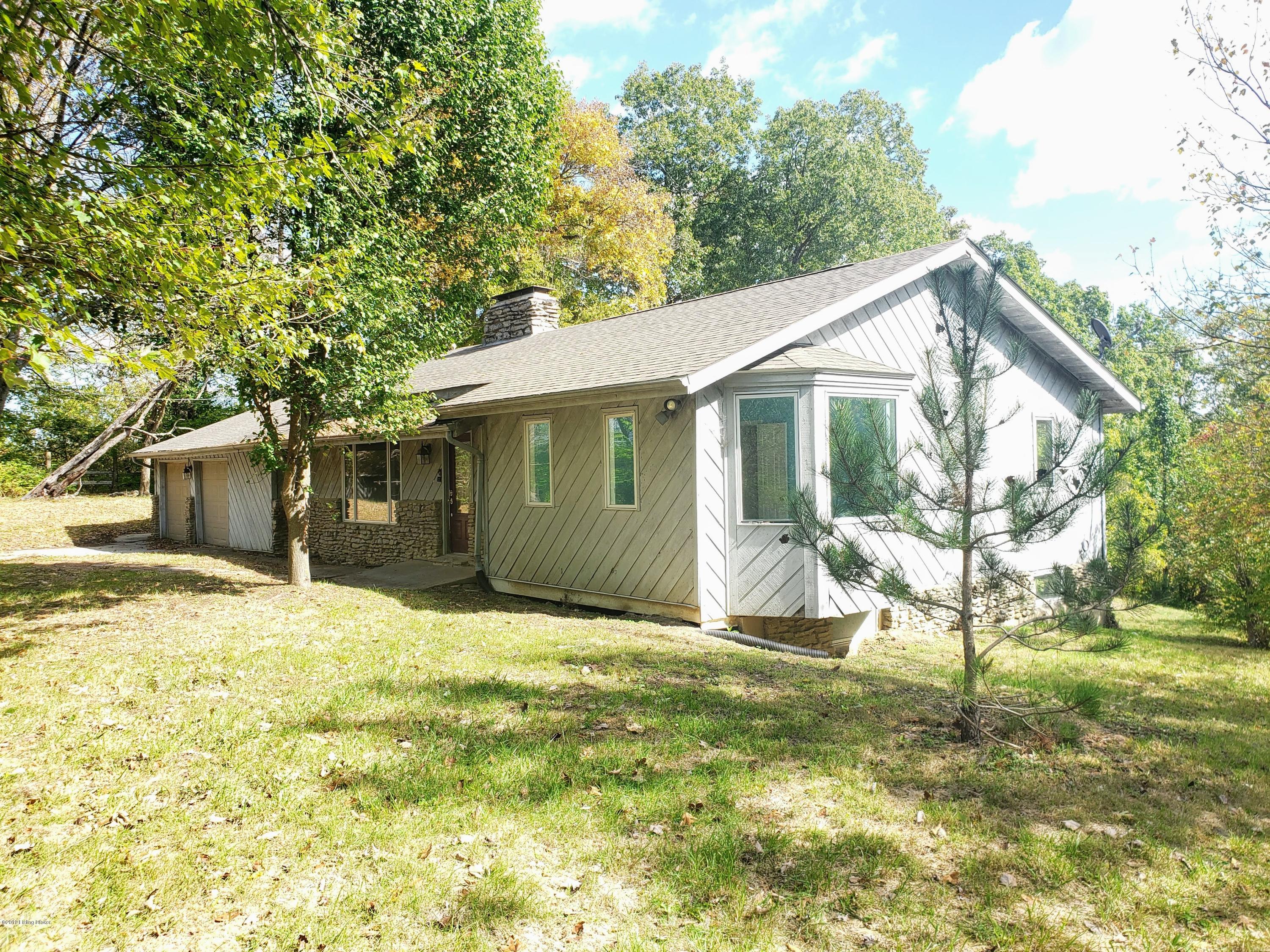 1300 Hickory Ridge Road Waddy, KY 40076 - Photo 4 of 32 right front
