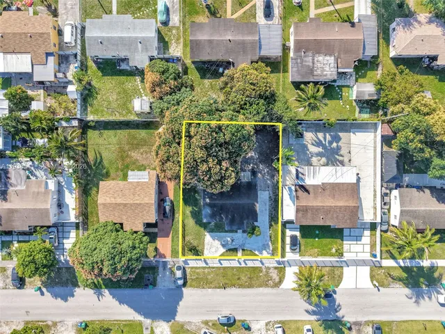 $509,000 | 2932 Northwest 159th Street, Miami Gardens, FL 33054