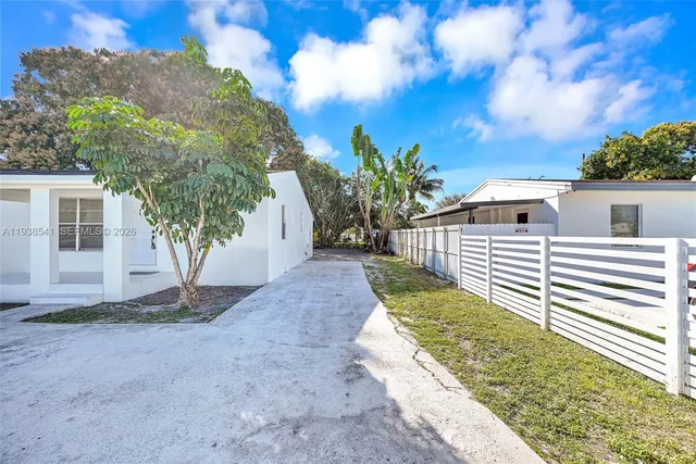 $509,000 | 2932 Northwest 159th Street, Miami Gardens, FL 33054