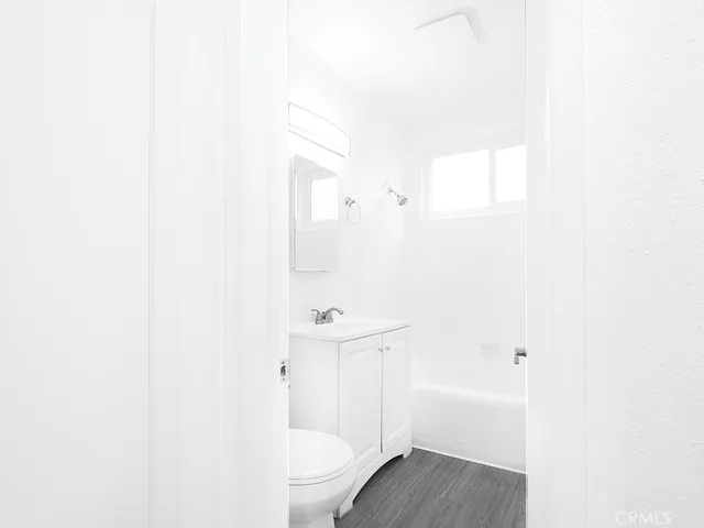 $1,800 | 12536 Oxford Avenue, Unit A, Hawthorne, CA 90250